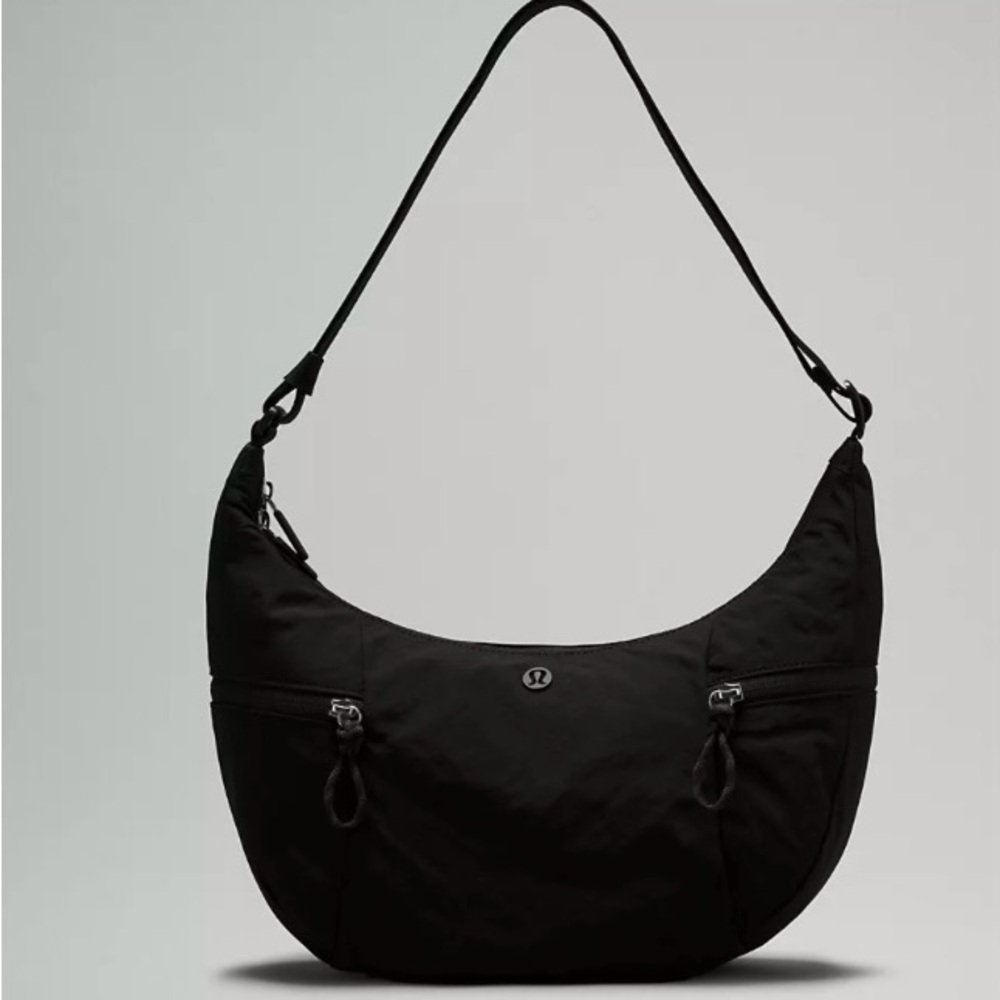 lululemon athletica Classic Black Slouchy Sling Shoulder Bag 6L